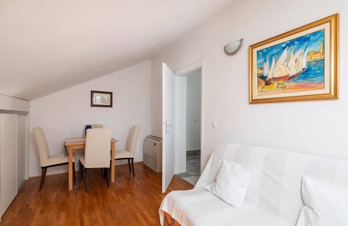 Grebastica Villa | Villa Nensi - house with six bedrooms and a swimming pool
