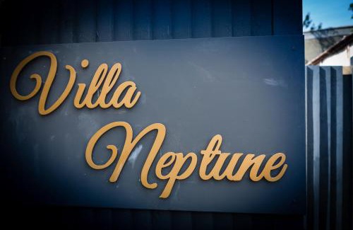 Robin Hood's Bay Apartamento | Villa Neptune at Rounton Villa by Maison Parfaite - Hot Tub - Parking - Robin Hoods Bay