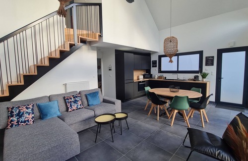 Le Home Casa | Villa Neuve à 200 m de la Plage