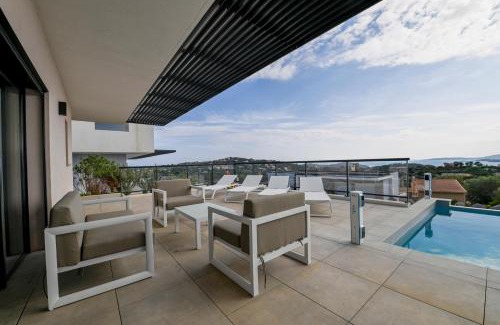 Sainte-Lucie-de-Porto-Vecchio Villa | Villa neuve et luxueuse vue mer proche Portovecchio