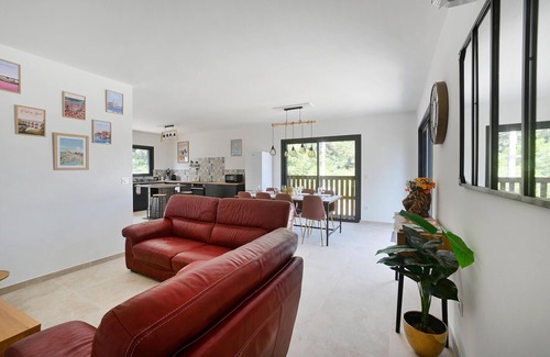 Calvisson Casa | Villa neuve proche Nîmes