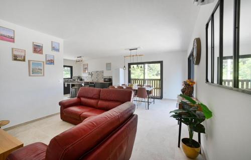 Calvisson Casa | Villa Neuve Proche Nîmes