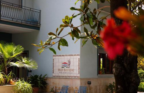 Cafasso-borgo Nuovo Cama Y Desayuno | Villa Nicodemo