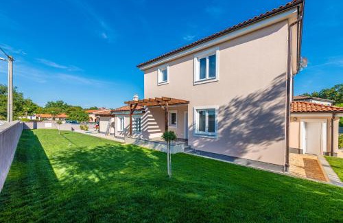 Municipality of Sveti Lovrec Casa | Villa Niko, your Ideal Summer Oasis near Poreč
