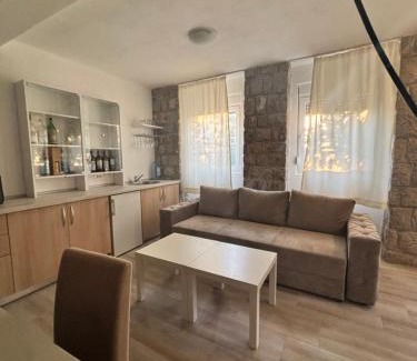 Lustica Apartamento | Villa Nina