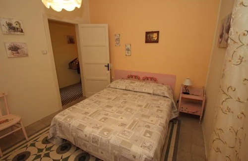 Naso Apartamento | Holiday Apartment Nino Petrelli 1 floor with swimming pool and private parking
