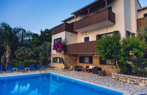 Agios Nikitas Villa | Villa Niriis