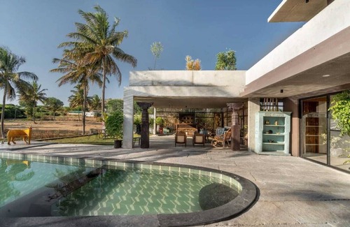 Chikkaballapur Villa | Villa Nirvaana at Nandhi Hills , Chikkaballapur Where Luxury Finds Peace.
