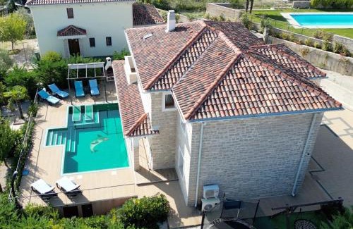 Kornic Villa | Villa NOAH - 4 bedrooms, 4 bathrooms, heated inside pool, jacuzzi, sauna, gym