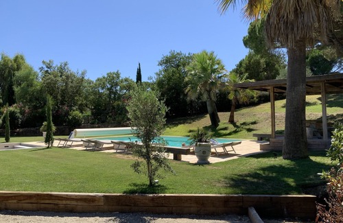 Gassin Villa | Villa reciente con piscina, Parque Gassin, Golfo de St Tropez