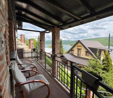 Mavrovi Anovi Apartamento | Villa Nur - Lake View Apartaments