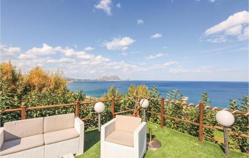 Torre Colonna-sperone Casa | Villa Oceania