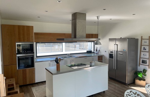 Caldas da Rainha Casa | Villa de 2016 en un terreno de 8300m2, 3 habitaciones, barbacoa, piscina.
