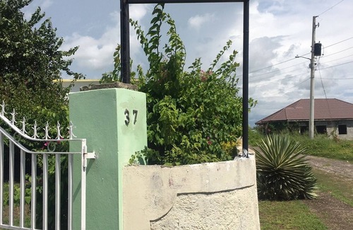 Old Harbour Villa | Villa de los tres hermanos