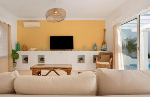 Geafond Villa | Villa Ole Bahiazul-Private Jacuzzi