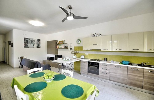 Frascinelle Casa | Villa Olga A: A cozy and welcoming apartment that is part of a villa situated in a quiet location, a few minutes from the town center, with Free WI-FI.