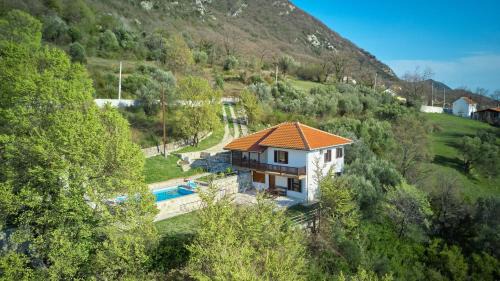 Bratesici Casa | Villa Olga