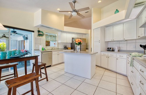 Pelican Villa | VILLA OLINDA – HEATED POOL | GULF ACCESS | BOAT RENTAL + TOURS VOUCHER INCL.