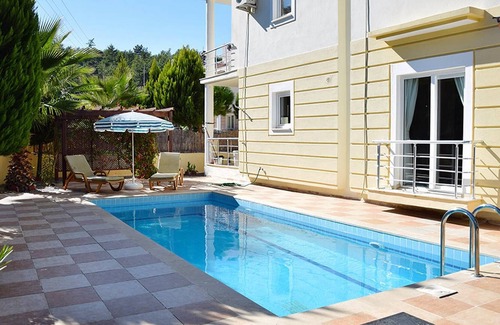 Yesiluzumlu Villa | Villa Olive (Villa Triplex de 4 dormitorios, con capacidad para 4 personas)