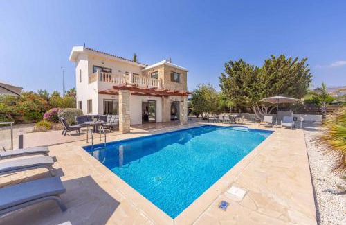 Peyia Town Villa | Villa Olivia Coral