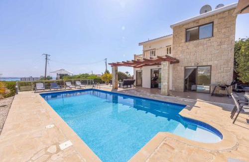 Peyia Town Villa | Villa Olivia Coral
