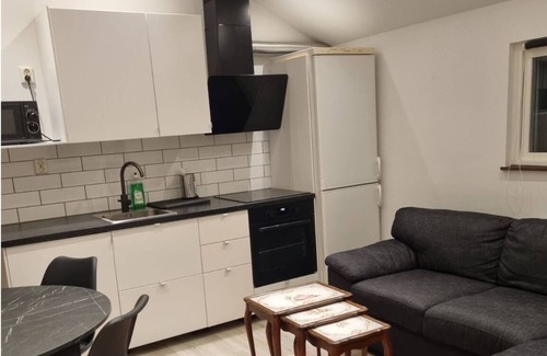 Olofstorp Apartamento | Villa Olofstorp Near Volvo/SKF