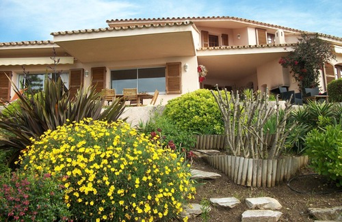 Bastia Villa | Villa de 300m2 ,, vista panorámica al mar, piscina, encantador jardín de 1800m2