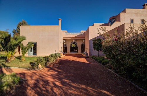 Ouahat Sidi Brahim Villa | Villa en una hectárea con una gran piscina privada cerca de Marrakech
