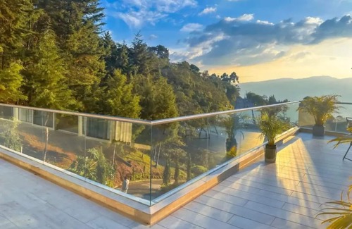 El Castillo Casa | Villa on the hillsnn