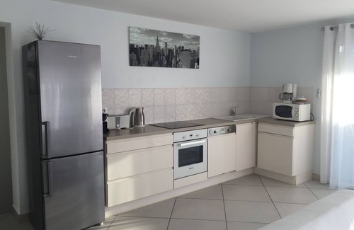 Ajaccio Villa | Villa en el Rte des Sangunairés con piscina privada.