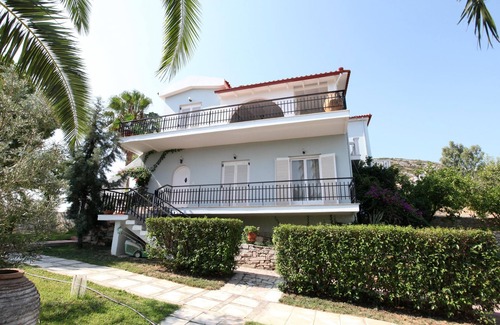 Exostis Villa | Villa Orestes en Exostis el balcón de Nauplia