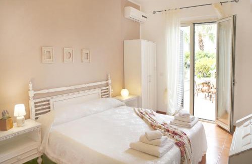 Cannizzaro Cama Y Desayuno | Villa Ortensia