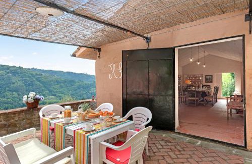 Macchino Apartamento | Villa Ortensie Garden with amazing view - Happy Rentals