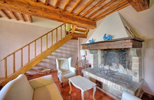 Montegufoni Otro | Castle Apartment en Montegufoni con 4 habitaciones, capacidad 8