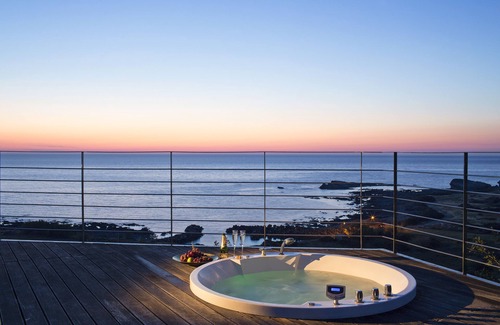 Livadia Villa | Villa Ostria, Villa de lujo con impresionantes vistas al mar y al atardecer