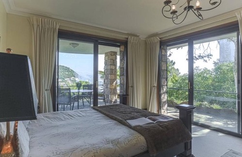 La Napoule Villa | Villa overlooking the sea near Cannes, heated pool - by feelluxuryholidays
