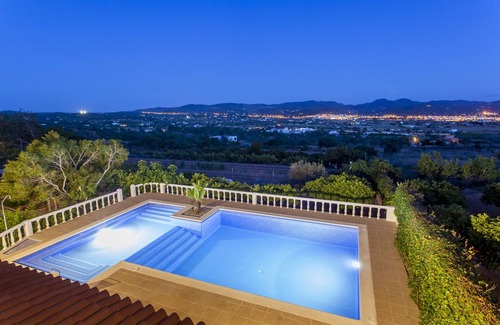 Sant Antoni de Portmany Villa | Villa París en las colinas de San Antonio con vistas panorámicas