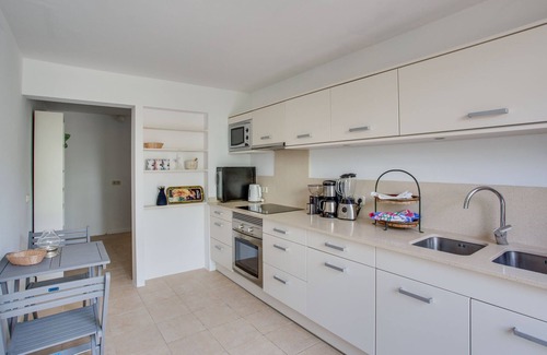 Provensals Chalet De Esquí | Villa PADRI, con vistas a 200m del mar con piscina