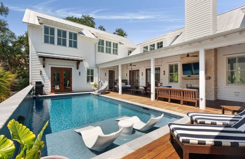 Isle of Palms Casa | Villa Pairidaeza - New Build With Pool
