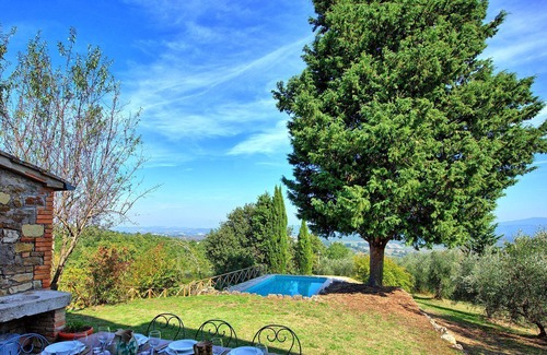 San Casciano dei Bagni Villa | Villa en Palazzone con 6 habitaciones, capacidad 11