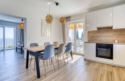 Ika Apartamento | Villa Palma by Interhome