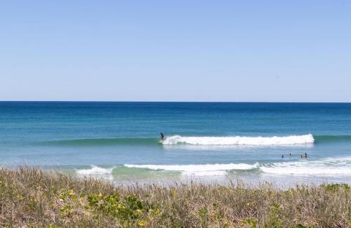 Peregian Beach Apartamento | Villa Palmera by Balmy Breaks - 100m to Beach