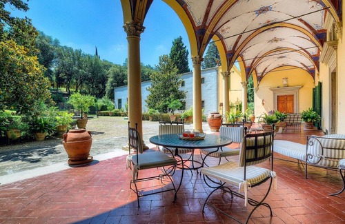Lastra a Signa Villa | Villa Pandolfini 1 - Villa histórica del siglo XII