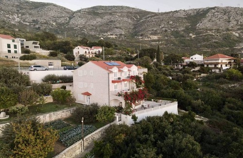 Plat Apartamento | Villa Panorama Dubrovnik (S2) - Comfort Double Room with Balcony and Sea View