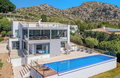 Cielo de Bonaire Villa | Villa Panoramica - modern villa in Alcudia