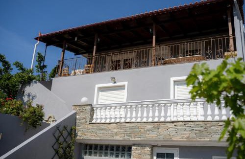 Lavreotiki Apartamento | Villa PAPADATES NEFELI