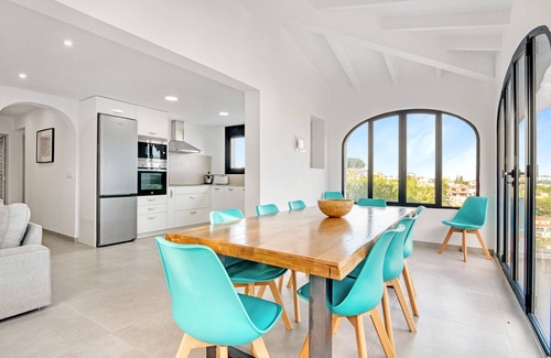 Denia Villa | Villa 'Papagayo' con piscina privada, Wi-Fi y aire acondicionado