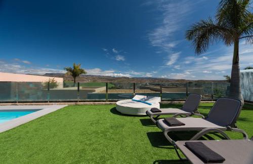 Salobre Chalet De Esquí | Villa Paradise