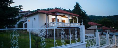 Almopia Casa | Villa Paradisos