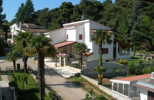 City Center Villa | Villa Parenzo 150mt dal mare 8min piedi dal centro